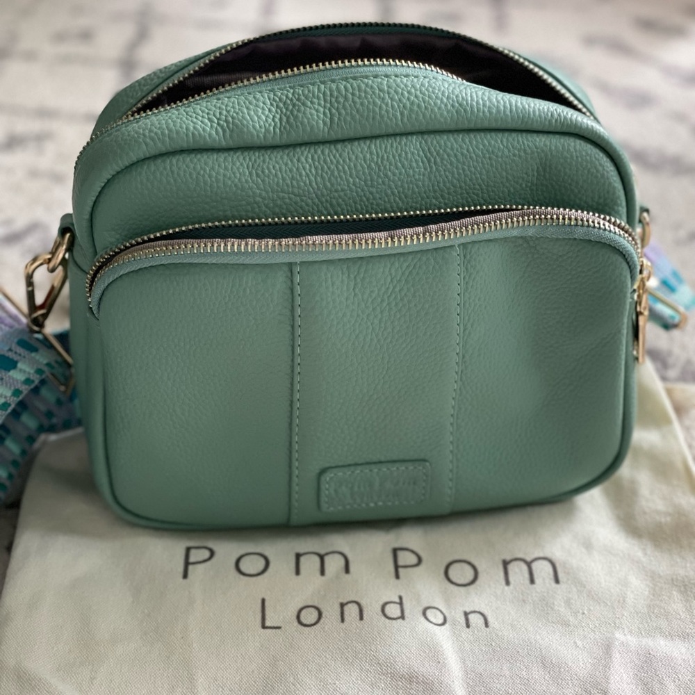 Pom pom London Mayfair PLUS bag